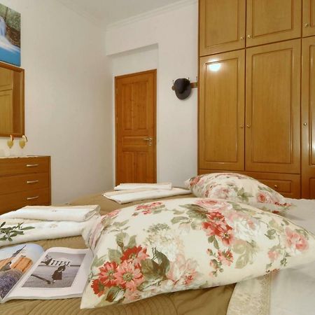 Angela Pool Apartments آغيوس غيوريوس باغون المظهر الخارجي الصورة