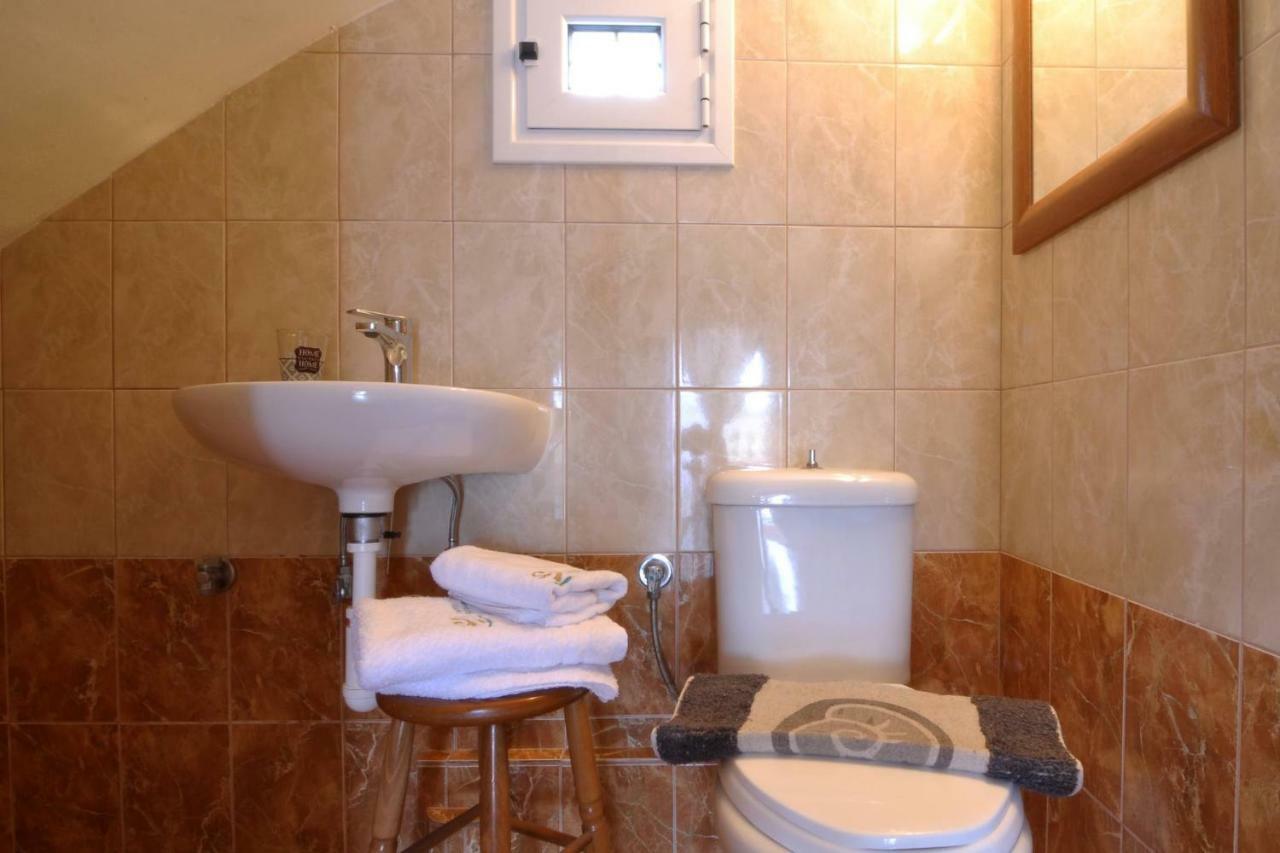 Angela Pool Apartments آغيوس غيوريوس باغون المظهر الخارجي الصورة