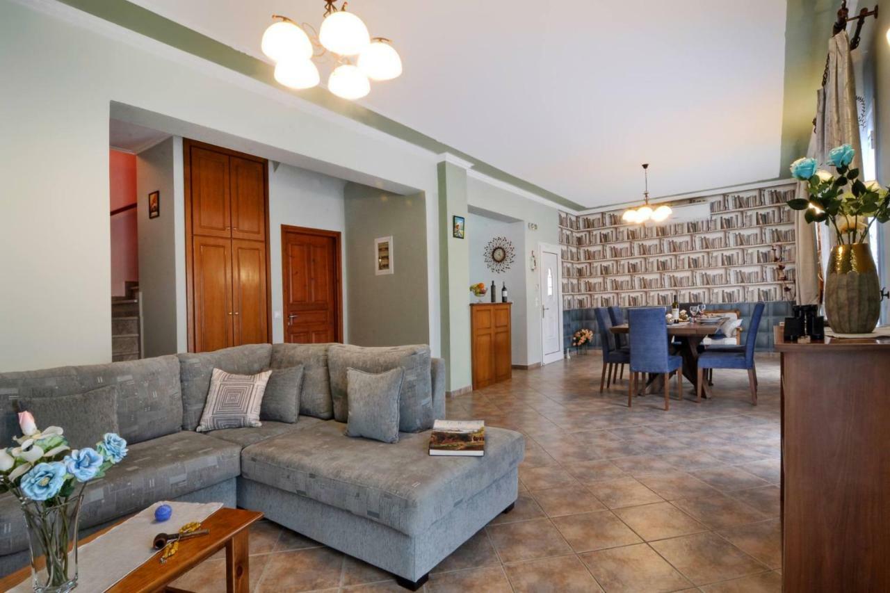 Angela Pool Apartments آغيوس غيوريوس باغون المظهر الخارجي الصورة
